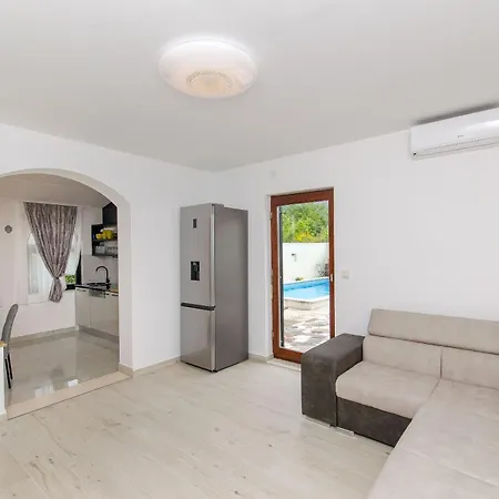 Ana With Private Pool *