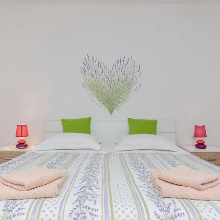 Ana With Private Pool شقة سولين