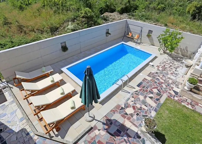 Ana With Private Pool Lägenhet